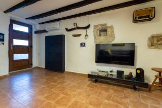 Authentic Istrian Villa Stazione with Pool - Čabrunići - 3