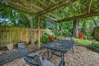 Walk to Mount Dora Historic District Cozy Home! - 9