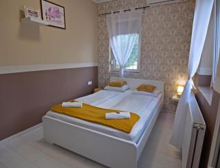 R.Gold Apartman - Makó - 3
