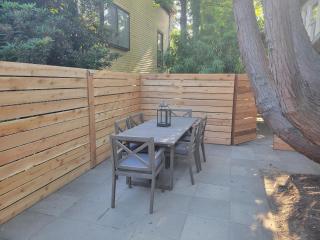 Modern Craftsman Garden Patio in Georgetown - Seattle - 8