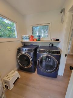 Modern Craftsman Garden Patio in Georgetown - Seattle - 3