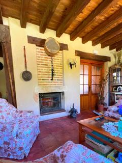 HOTEL RURAL LA HUERTA - Montejo de la Vega de la Serrezuela - 2