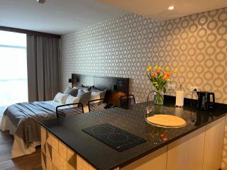 ian Hotel - 2
