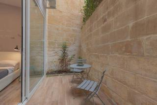 Sliema - 2 mins from the Beach - 3