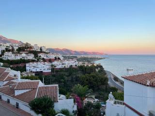 Villa Ladera Panorama - private heated pool - Nerja - 9