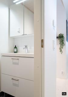 Spacious and cozy, well equipped, 2 bedroom apartment in great location - Tampere - 8