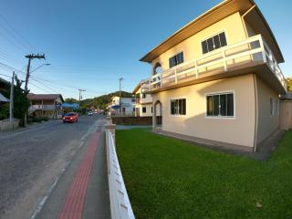 Casas na avenida da Praia da Ferrugem REF 55 - 3