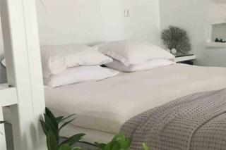 SAO Smallport Naoussa Paros - 2