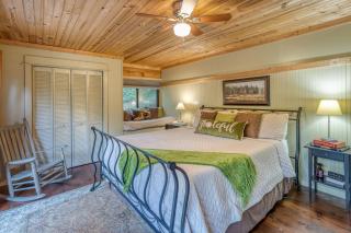 Magical Mountain Riverfront Retreat near Blue Ridge Georgia with Unforgettable Views! - Mineral Bluff - 4