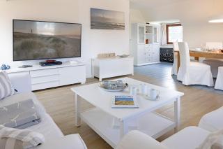 Captains Home - List - 8