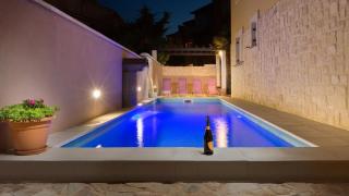 Apartments with a swimming pool Liznjan, Medulin - 15151 - 5