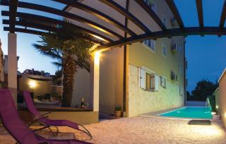 Apartments with a swimming pool Liznjan, Medulin - 15151 - 4