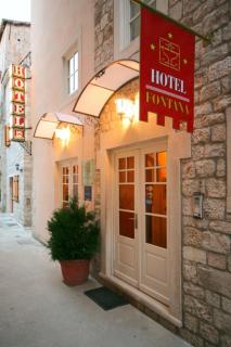Rooms by the sea Trogir - 15155 - 0