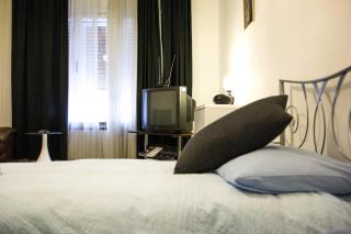 Twin Room Zagreb 15219a - 4