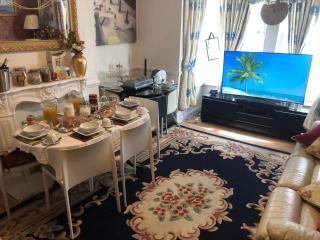 J3cashew Sheerness - Kent - 3