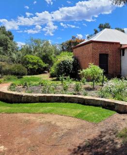 Talbot - Rustic style accommodation with Mod Cons - Hoddy Well - 1