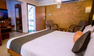 Contour Backwaters Hotel Resort & Convention Centre - Rāmankari - 1