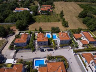 Fabulous villa Zelda with pool near the beach - 1