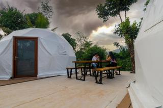 Birds eye Estate, glamping domes - 8