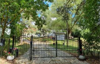 Pet Friendly Apartment - Zahren - 1