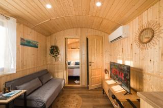 Roulotte Paradis: insolite, SPA privatif, piscine -  - 3