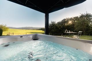 Roulotte Paradis: insolite, SPA privatif, piscine - - 8