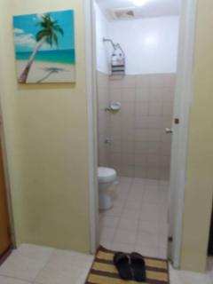 Affordable Staycation along Ortigas Extension - 1