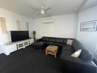 South Hedland 3x1 Comfy and Spacious Accommodation. - South Hedland - 0