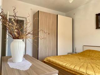 Apartment Olga - Pučišća - 4