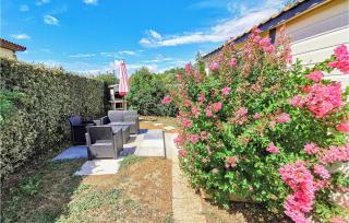 Stunning Home In Laiguillon-Sur-Vie - LʼAiguillon-sur-Vie - 4