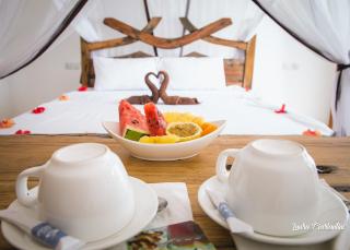 Uroa Zanzibar Vera Beach Hotel by Moonshine - Dikoni - 2