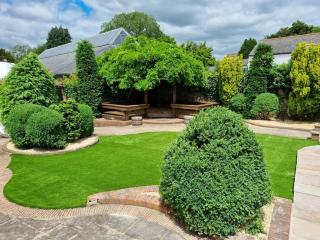 Remarkable 4-Bed Cottage in Cearleon - Newport - 0