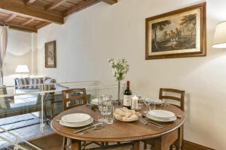 Tintoretto frescoed loft in the Oltrarno - 1