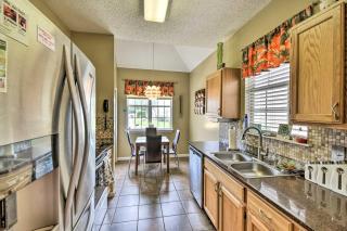 Hampton Home with Fireplace and Close to Beaches! - Hampton - 5