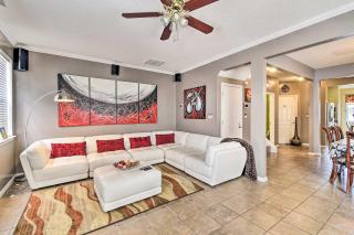 Hampton Home with Fireplace and Close to Beaches! - Hampton - 1