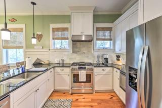 Breezy Home with Grills, Pool and Beach Access! - Big Blackjack Landing - 3