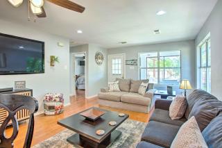 Lakefront Family Home with Boat Dock and Slip in Texas - Trinidad - 0