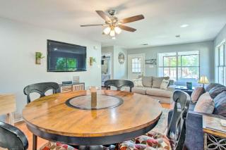 Lakefront Family Home with Boat Dock and Slip in Texas - Trinidad - 5
