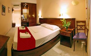 Sandy Bay Hotel - Plomari - 8