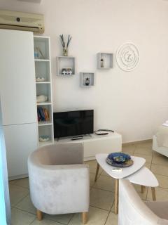 Serendipity Family Room - 7