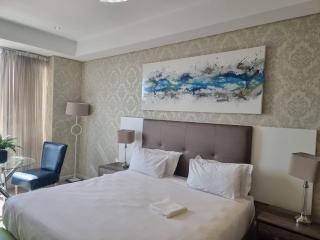 Sandton Skye Exotic - 2