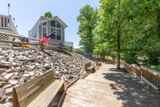 Halesford Harbour Resort - Smith Mountain Lake - Moneta - 3