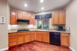 Ocean Pointe Lagoon 107 Dog's ok, ocean-view condo w/WiFi, patio, 2 pools, spa, shared grill area - 4