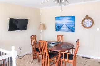 Seaview Duplex 6 - 8