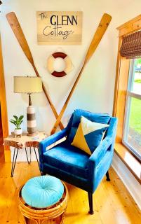 The charming Glenn Cottage! Walk to Lake Michigan! - 7