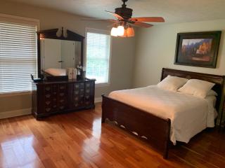 Serene 6BR country home on 325 acres ATV for rent - Burgettstown - 9