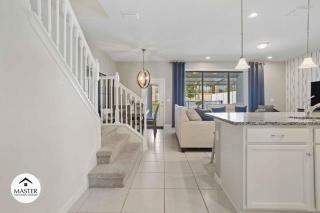 5 Bedroom45 Bathroom Windsor Westside 2444 Ds - 2