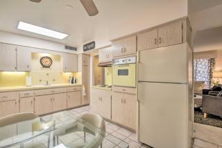 Quaint Sun City Home Covered Patio and Private Yard - Sun City - 1