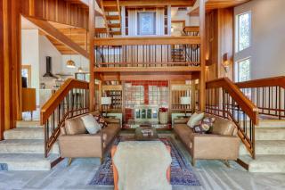 Mid Century Lodge - Black Butte Ranch - 7
