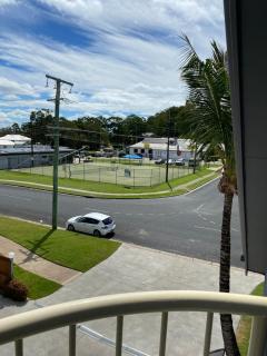 Rainbow Beach Dream Newly Renovated Stylish One Bedroom Apartment - Rainbow Beach - 3